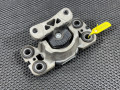 подушка крепления КПП Land Rover Range Rover Evoque L538 2014, 2.0 л., 204PT, бензин, АКПП, внедорожник 5 дв., EJ327M121AD, LR061456, J9C3963 - фото №2