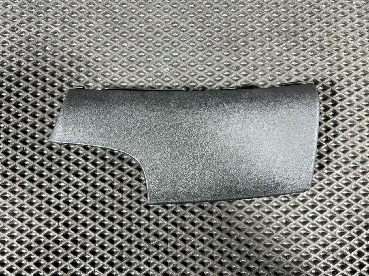 пластик Hyundai Tucson 4 поколение 2024, 2.5 л., G4KN, бензин, АКПП, внедорожник 5 дв., 84790-CW000NNB - фото №1