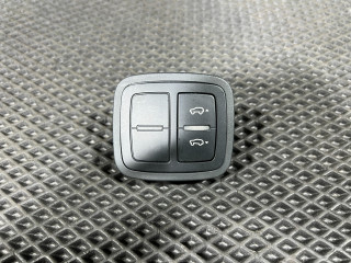 кнопка переключения режимов подвески Porsche Macan 1 поколение [2-й рестайлинг] 2022, 2.9 л., DGR, бензин, АКПП, внедорожник 5 дв., 95B959511B, 95B959511BDML