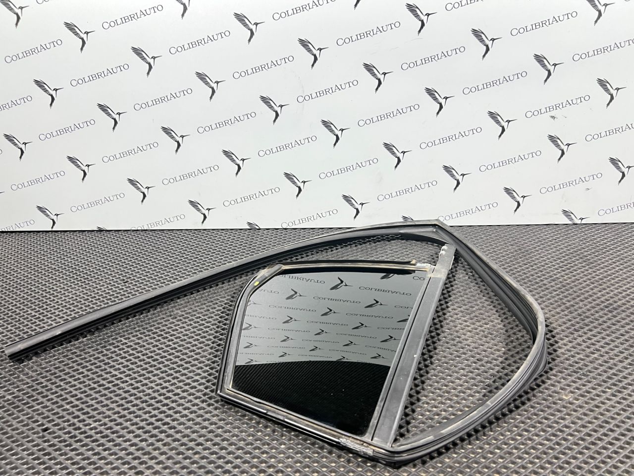 форточка задняя левая Buick Envista 1 поколение 2024, 1.2 л., бензин, АКПП, внедорожник 5 дв., 42910929, 42826131, 42841781, 42864994, 42870818, 42880960 - фото №1