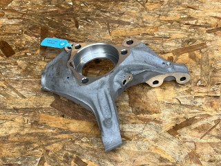 кулак поворотный левый Buick Encore GX 1 поколение [рестайлинг] 2024, 1.3 л., бензин, АКПП, внедорожник 5 дв., 42757358