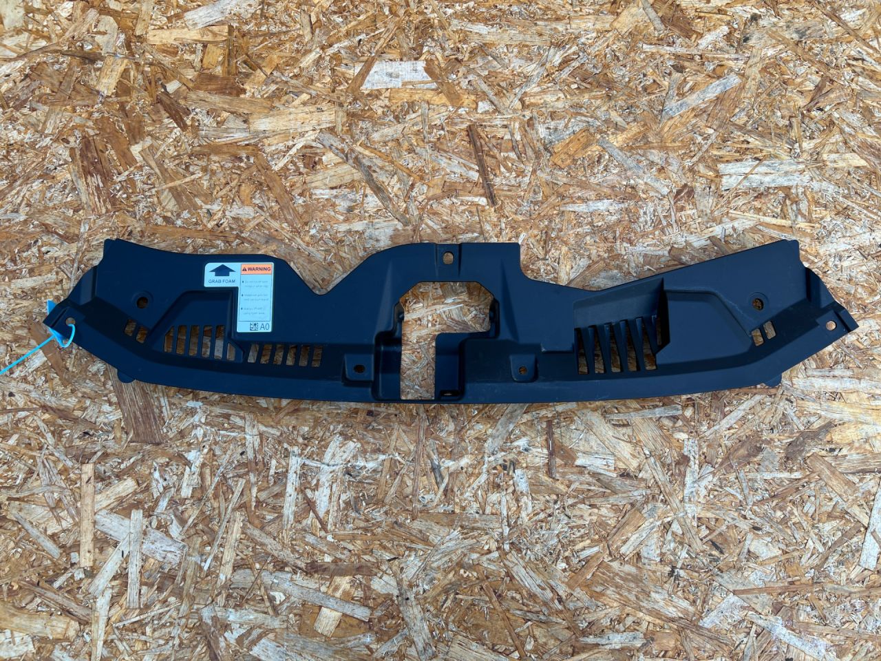 накладка декоративная Honda Accord 11 поколение 2025, 1.5 л., L15B, бензин, вариатор, седан, 7132130A, 7132130AA00 - фото №1