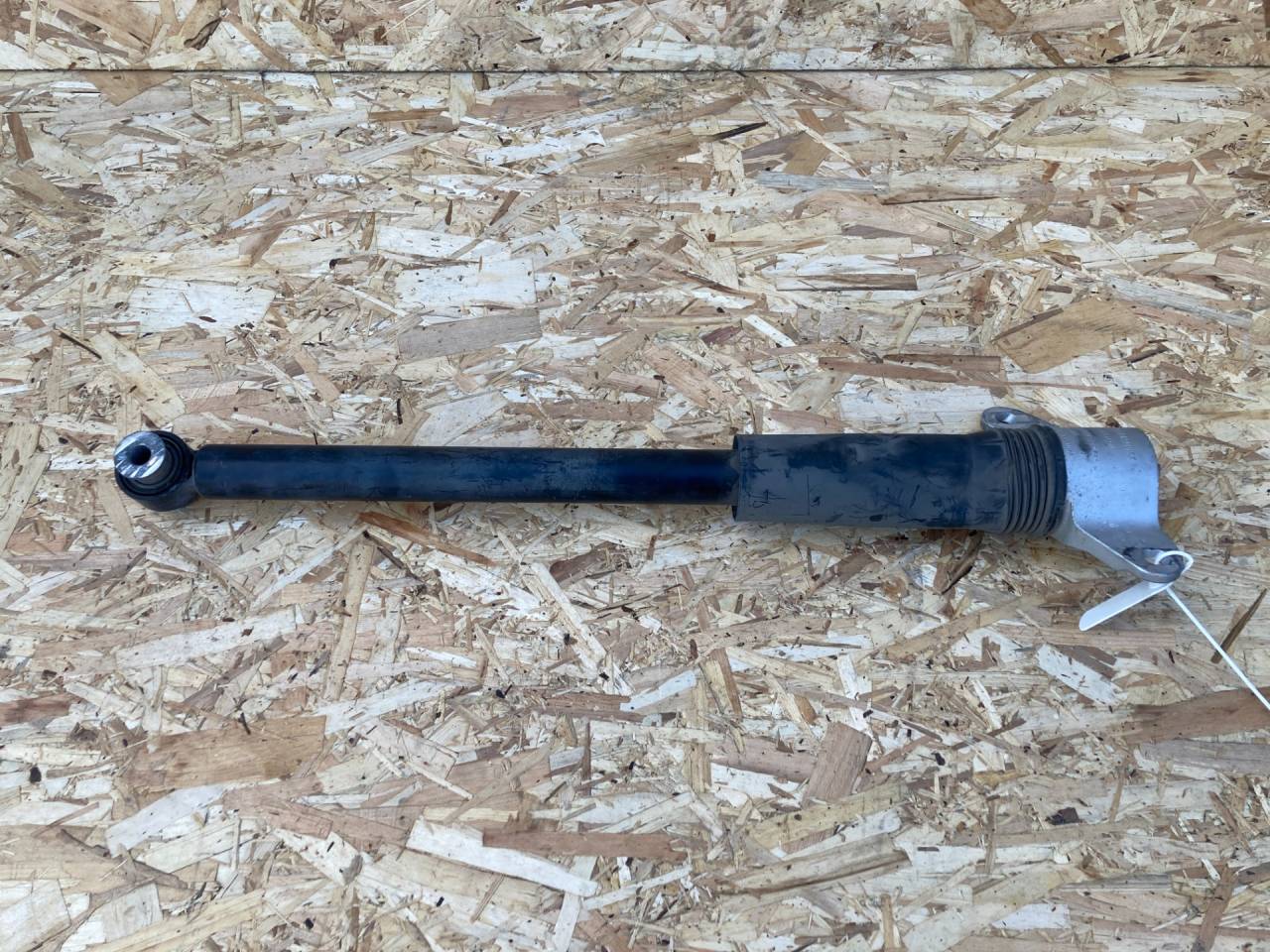 амортизатор задний Jaguar XF X260 2015, 3.0 л., бензин, АКПП, GX63-18A116-XX, GX6318W003AD, T2H30190, T2H1636 - фото №1