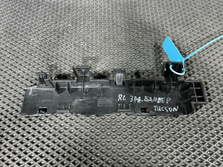 Крепление бампера заднего Hyundai Tucson 4 поколение 2024, 2.5 л., G4KN, бензин, АКПП, внедорожник 5 дв., 86625-CW000