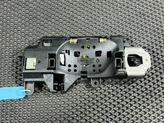 скелет ручки двери задней левой Audi S4 B9 [рестайлинг] 2021, 3.0 л., CWGD, бензин, АКПП, седан, 8W0183811A