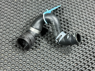 патрубок (трубопровод, шланг) Audi S4 B9 [рестайлинг] 2021, 3.0 л., CWGD, бензин, АКПП, седан, 8W0819332AB