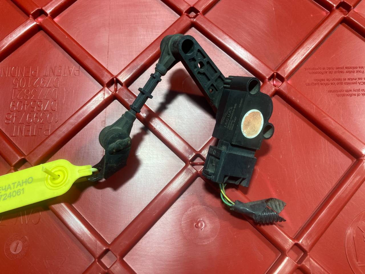 датчик дорожного просвета Jaguar XF X260 2017, 3.0 л., бензин, АКПП, внедорожник 5 дв., GX733C279BB, T4N1105 - фото №1