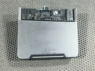 разъем AUX / USB Genesis G70 1 поколение 2019, 2.0 л., G4KL, бензин, АКПП, седан, 84680-G9010