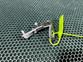 крепление ( кронштейн ) крыла Jaguar XE 1 поколение 2016, 2.0 л., 204PT, бензин, АКПП, седан, T4N3013, GX7316290AE