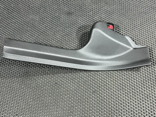 накладка на порог внутренняя Buick Envista 1 поколение 2024, 1.2 л., бензин, АКПП, внедорожник 5 дв., 42733873