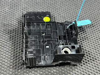 блок предохранителей Buick Envista 1 поколение 2024, 1.2 л., бензин, АКПП, внедорожник 5 дв., 42871456