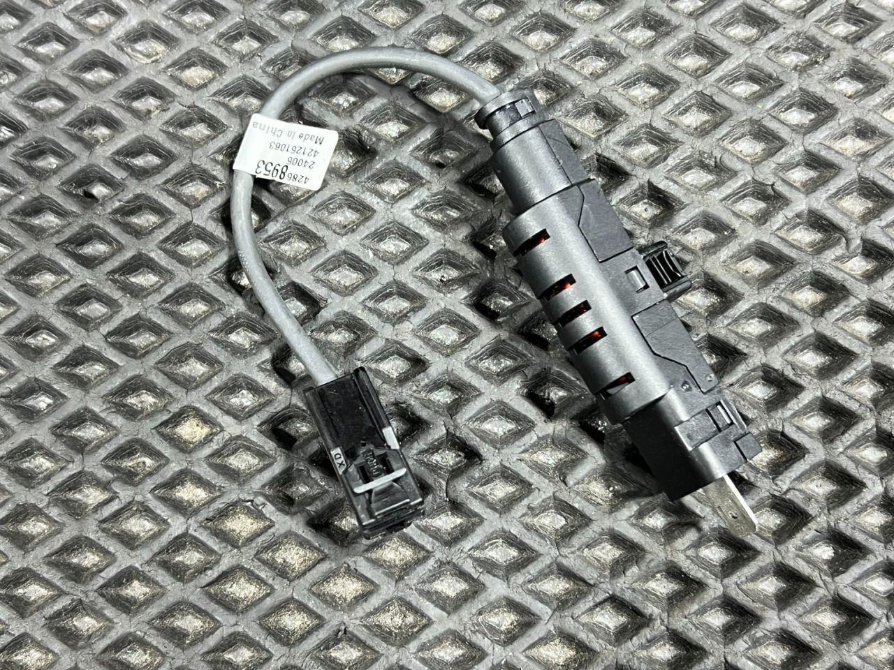 прочая запчасть Buick Envista 1 поколение 2024, 1.2 л., бензин, АКПП, внедорожник 5 дв., 42858953 - фото №1