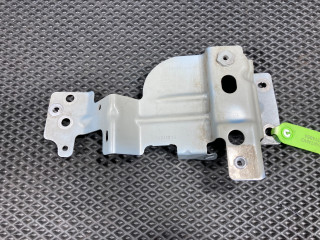 крепление ( кронштейн ) крыла Land Rover Range Rover Sport 2 поколение [рестайлинг] 2017, 3.0 л., 306PS, бензин, АКПП, внедорожник 5 дв., DK62101N01AB, LR044225