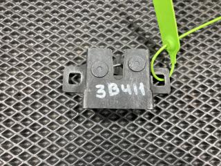 замок капота Jaguar XE 1 поколение X760 2016, 3.0 л., AJ 126, бензин, АКПП, седан, FPS500020, 5H2216700BE, C2Z32581, LR173840, LR138825, LR001766, LR006268, LR007600, LR050992, LR065339