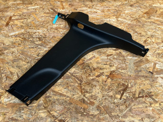 обшивка стойки центральной правой Buick Encore GX 1 поколение [рестайлинг] 2024, 1.3 л., бензин, АКПП, внедорожник 5 дв., 42778531, 42590545, 42716103