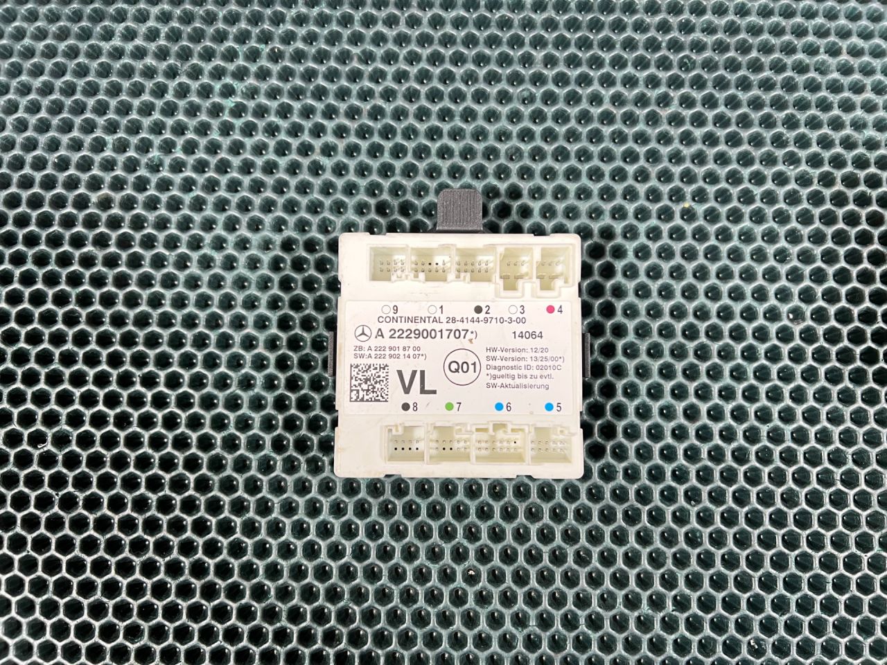 модуль управления двери Mercedes-Benz S-Класс W222/C217/A217 2014, 4.7 л., M 278.928, бензин, АКПП, седан, A2229001707 - фото №1