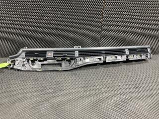 дефлектор обдува салона Audi A4 B9 2018, 2.0 л., CVKB, бензин, АКПП, седан, 8W1820902, 8W1820902E