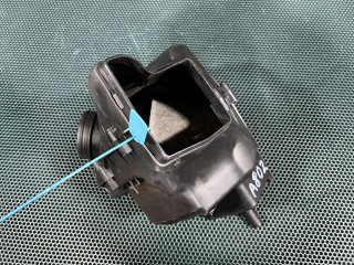 корпус воздушного фильтра Audi S8 D4 2013, 4.0 л., CGTA, бензин, АКПП, седан, 4H0133823B