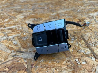 кнопка ручного тормоза (ручника) Hyundai Tucson 4 поколение 2024, 2.5 л., G4KN, бензин, АКПП, внедорожник 5 дв., 93300-CW020, 84624-CW00