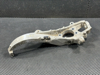 кулак поворотный левый Infiniti FX35 2 поколение 2010, 3.5 л., VQ35HR, бензин, АКПП, внедорожник 5 дв., 400151CA0A