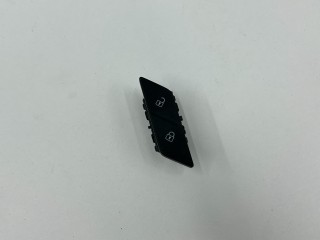 кнопка центрального замка Volkswagen Taos 1 поколение 2023, 1.5 л., DNKA, бензин, АКПП, внедорожник 5 дв., 2GJ962126