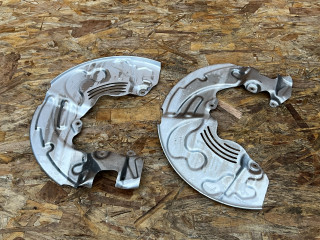 защитный кожух тормозного механизма Ford Mustang Mach-E 1 поколение 2023, электро, внедорожник 5 дв., LJ9C2K005EC, LJ9C2K004EC