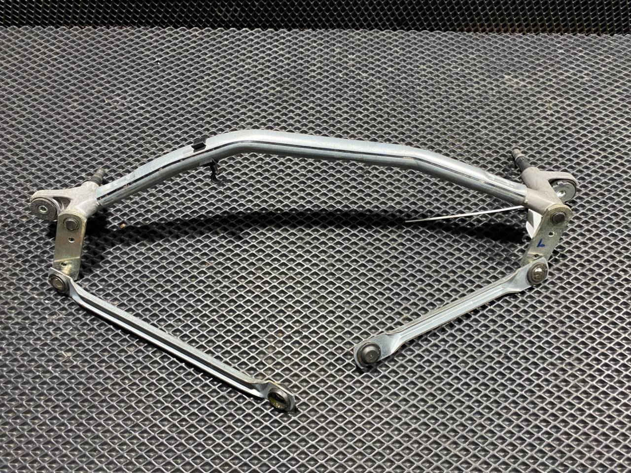 механизм стеклоочистителя (трапеция дворников) Jaguar XE 1 поколение 2016, 5.0 л., 508PN, бензин, АКПП, седан, T2H23527, GX7317500AC, T2H1168 - фото №1