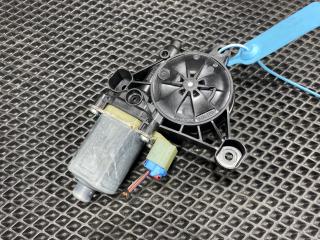 моторчик стеклоподъемника передний левый Porsche Macan 1 поколение 95B 2015, 3.0 л., MCT.MA, бензин, АКПП, внедорожник 5 дв., 5Q0959801B