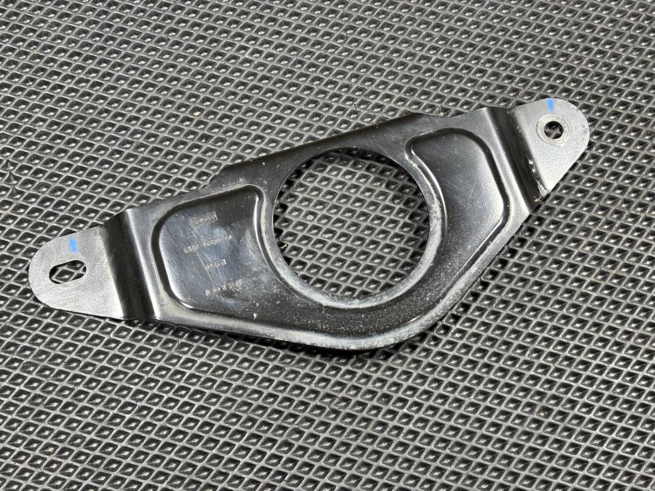 кронштейн редуктора Ford Bronco Sport 1 поколение 2021, 1.5 л., бензин, АКПП, внедорожник 5 дв., LX6P4C195FA - фото №1