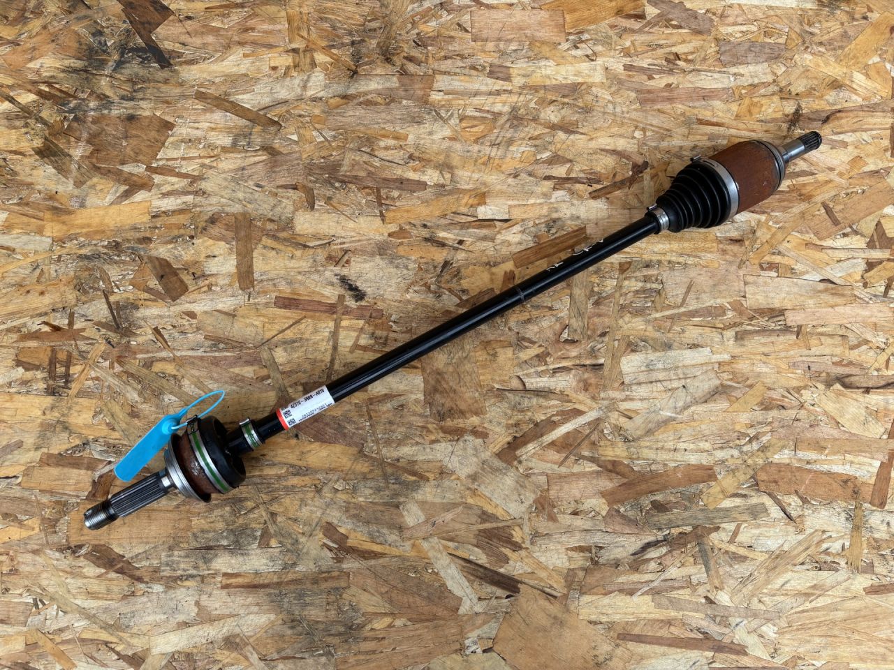 полуось задняя (приводной вал, ШРУС) Honda CR-V 6 поколение 2025, 1.5 л., L15B, бензин, вариатор, внедорожник 5 дв., 423103A0AA010 - фото №1