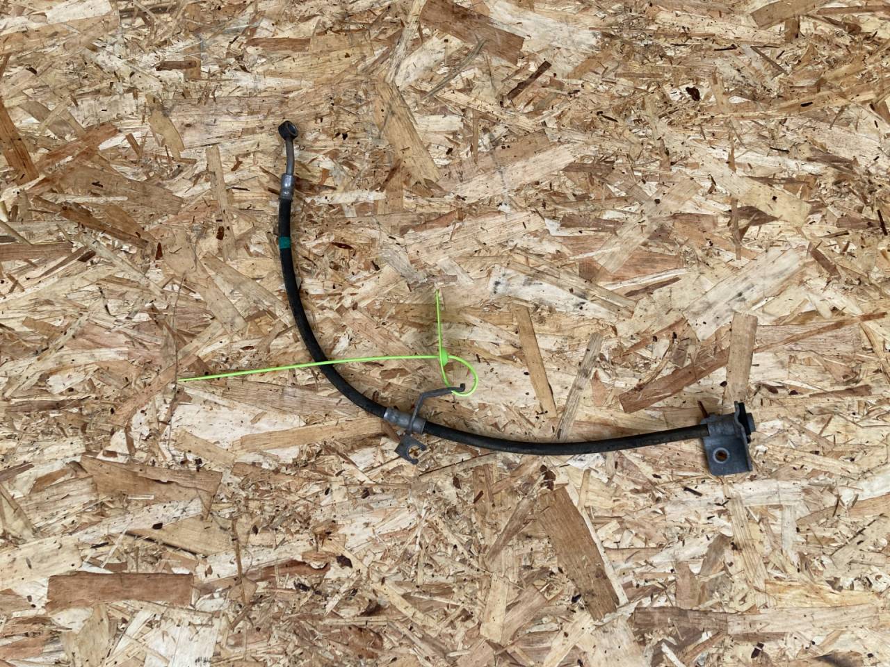 шланг тормозной Kia K5 3 поколение 2020, 1.6 л., G4FP, бензин, АКПП, 58731L1000 - фото №1