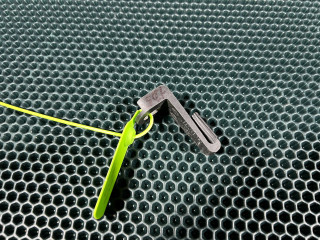 крепление фары правой Audi A8 D3 [2-й рестайлинг] 2008, 4.2 л., BVJ, бензин, АКПП, седан, 4E0941455, 15813100