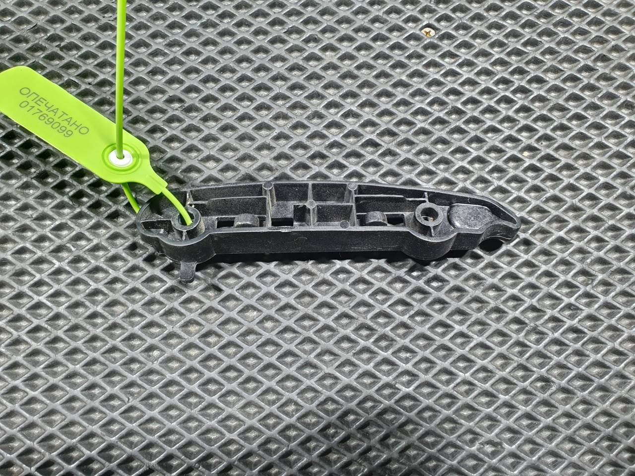 Крепление бампера переднего Land Rover Range Rover Evoque L538 2014, 2.0 л., 204PT, бензин, АКПП, внедорожник 5 дв., BJ3217E762AC, LR026503, LR034210 - фото №1