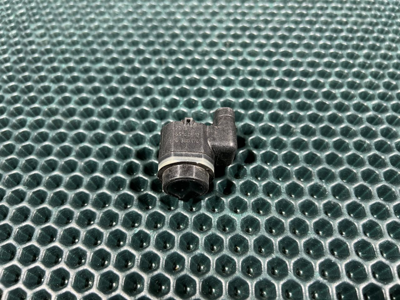 датчик парктроника Audi A8 D4/4H 2012, 4.2 л., CDRA, бензин, АКПП, седан, 1S0919275A, 4H0919275A - фото №1