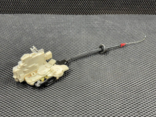 замок двери передней правой Audi A8 D4 [рестайлинг] 2015, 3.0 л., CREC, бензин, АКПП, седан, 4H1837016F