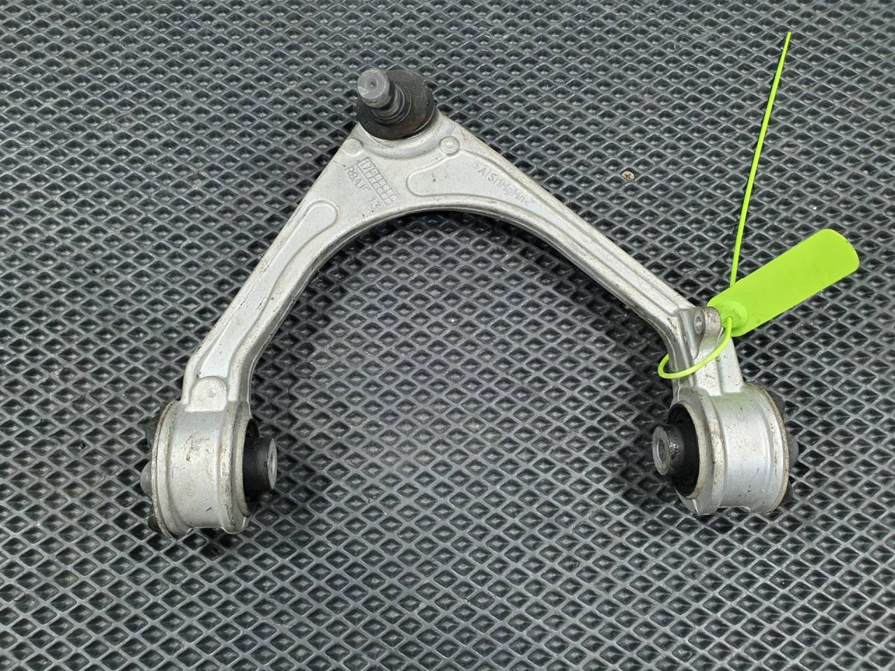 рычаг передний правый Jaguar XE 1 поколение 2016, 3.0 л., AJ 126, бензин, АКПП, седан, GX733084, T4N1128 - фото №1