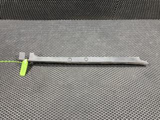 пыльник переднего крыла Audi A4 B9 2019, 2.0 л., CVKB, бензин, АКПП, седан, 8W0820581, 8W0820581B