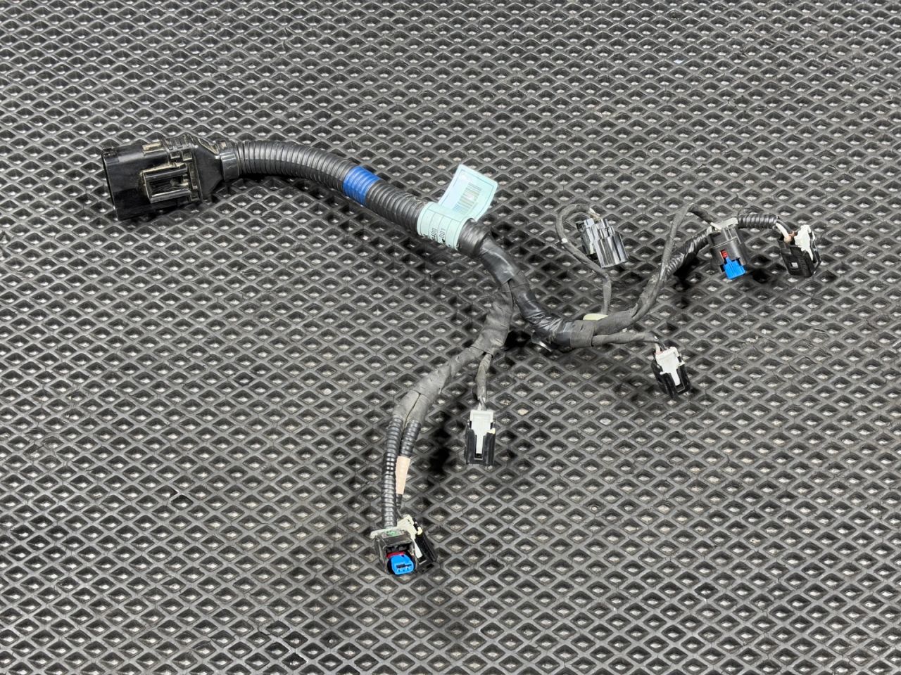 проводка двигателя Kia K5 3 поколение 2022, 1.6 л., G4FP, бензин, АКПП, 35302-2M400 - фото №1