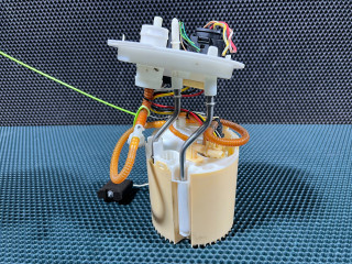 насос топливный Land Rover Discovery 5 поколение 2017, 3.0 л., бензин, АКПП, внедорожник 5 дв., HY329H307AA, LR082740, A2C10480800