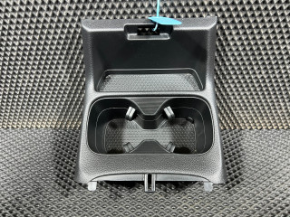 подстаканник Honda CR-V 6 поколение 2025, 1.5 л., L15B, бензин, АКПП, внедорожник 5 дв., 834003A0