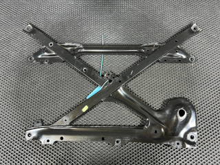 балка подвески передняя (подрамник) Porsche Macan 1 поколение [2-й рестайлинг] 2022, 2.9 л., DGR, бензин, АКПП, внедорожник 5 дв., 8K2399345E, 8K2399345C