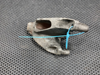 кронштейн двигателя Audi A5 8T 2010, 2.0 л., CAEB, бензин, АКПП, седан, 8K0199307CD, 8K0199307CC, 8K0199307AL, 8K0199307BN, 8K0199307CD