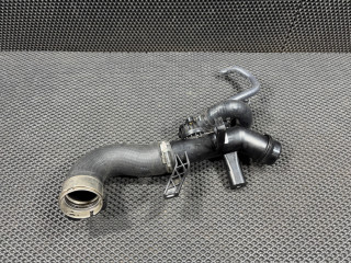 патрубок интеркулера Land Rover Range Rover Evoque L551 2020, 2.0 л., бензин, АКПП, внедорожник 5 дв., LK726C782AB, LR126503