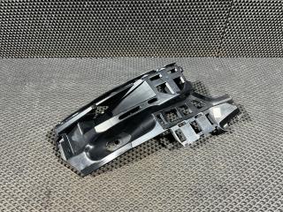 Крепление бампера заднего Porsche Macan 1 поколение 2018, 2.0 л., бензин, АКПП, внедорожник 5 дв., 95B807571A, 95B807483A