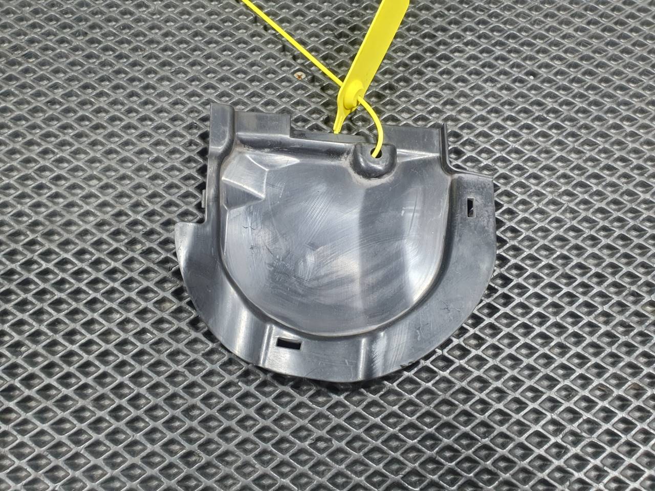 защита арок передняя левая (подкрылок) Audi A4 B9 2019, 2.0 л., CVKB, бензин, АКПП, седан, 8W0805583A - фото №1