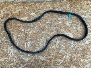 уплотнитель двери Hyundai Tucson 4 поколение 2024, 2.5 л., G4KN, бензин, АКПП, внедорожник 5 дв., 82110CW000