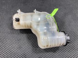 бачок расширительный Land Rover Range Rover Sport 2 поколение L494 2014, 5.0 л., 508PS, бензин, АКПП, внедорожник 5 дв., CPLA8A080AA, LR034654, LR181676