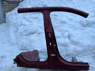 Стойка кузовная центральная правая Chevrolet Trax 2 поколение 2023, 1.2 л., бензин, АКПП, внедорожник 5 дв.