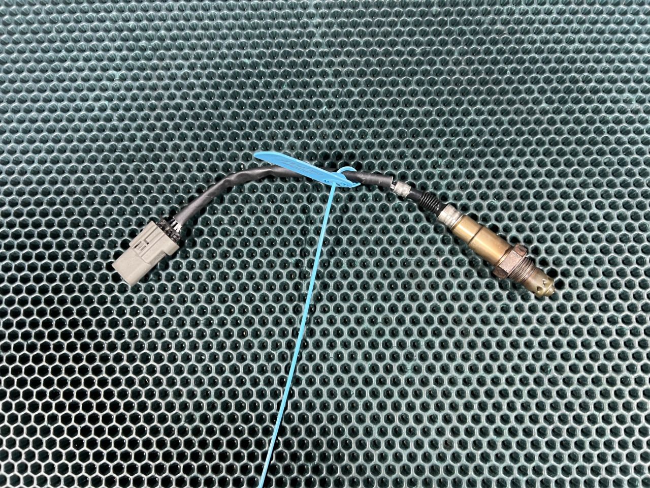 лямбда-зонд Chevrolet Trax 2 поколение 2023, 1.2 л., бензин, АКПП, внедорожник 5 дв., 25203197 - фото №1