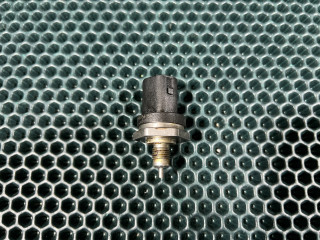 датчик давления топлива Jaguar F-Pace 1 поколение X761 2017, 3.0 л., бензин, АКПП, внедорожник 5 дв., DX239G756BA